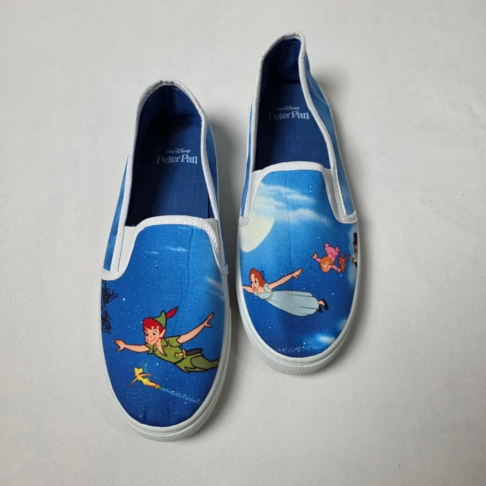 Disney Peter Pan Slip On Sneakers Women Size 9 Blue White Flying Scene Graphic